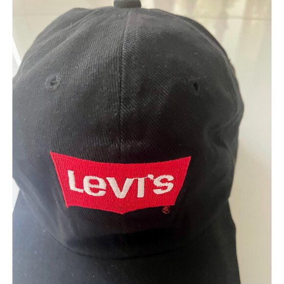 Vintage Levi’s Baseball Hat, LEVI’S Logo Cap, Black Levi’s Ball Cap Red Logo - Picture 2 of 8